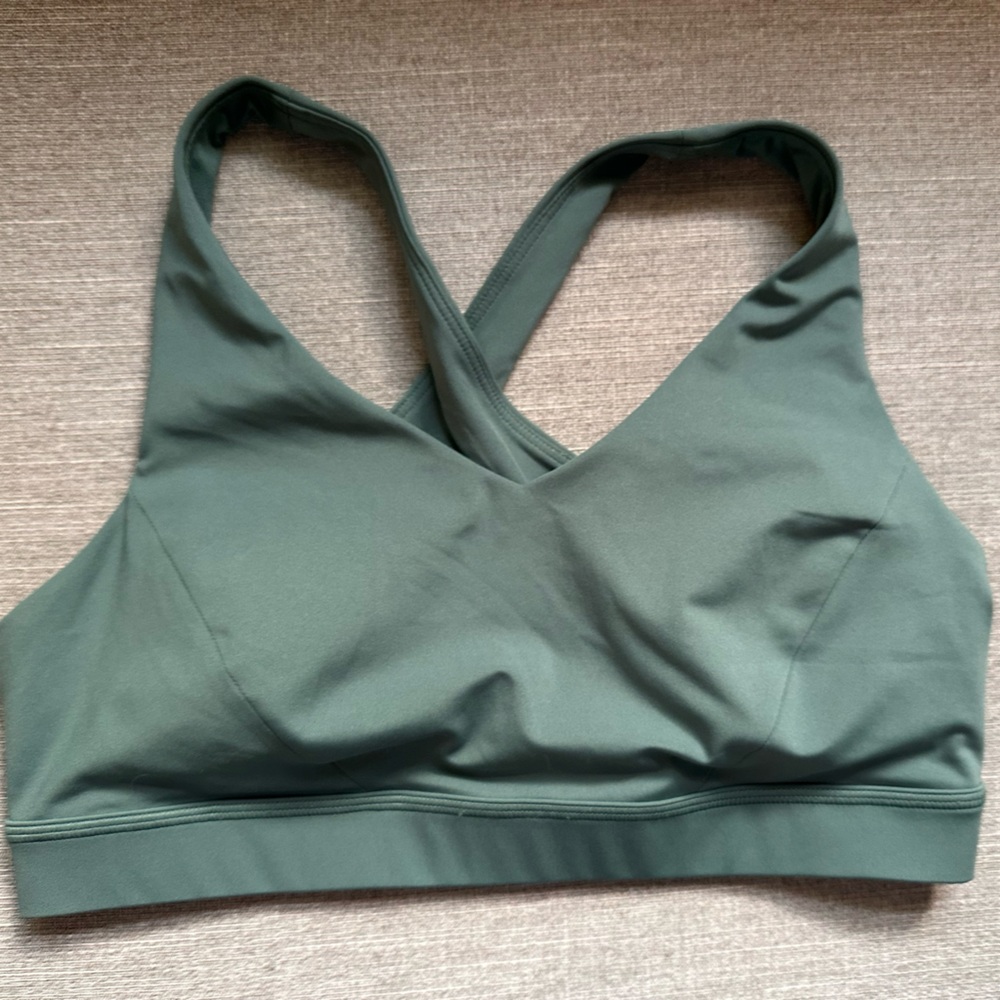 lululemon athletica Sports Bra Size 10
